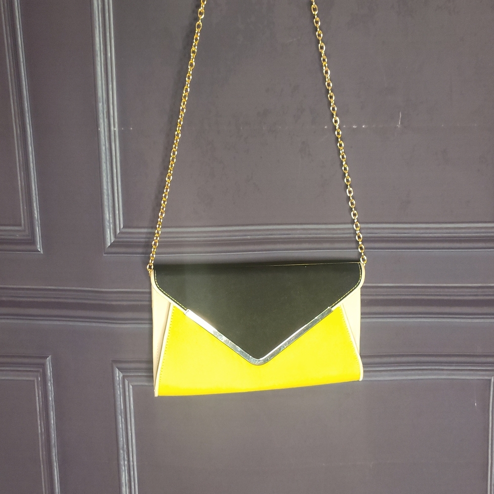 ALDO Color-Block Envelope Wristlet in Yellow, Black & Cream with Gold Chain